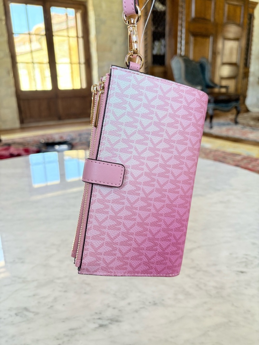 Michael Kors Pink Ombre Signature Tote with Wristlet - Picture 9 of 14